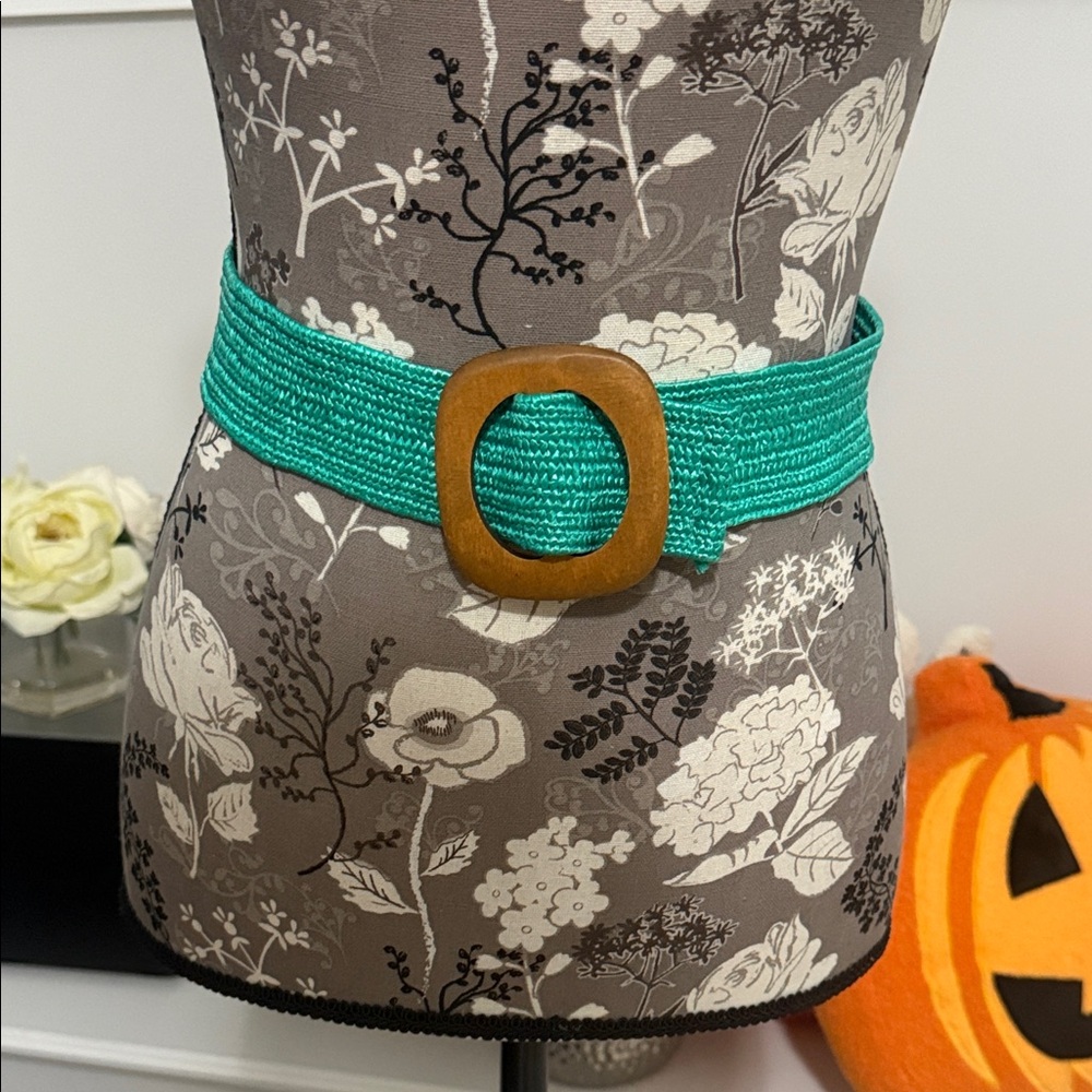 NY Collection Turquoise Belt with Wooden Buckle